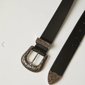 Black B-low The Belt with large Silver Buckle